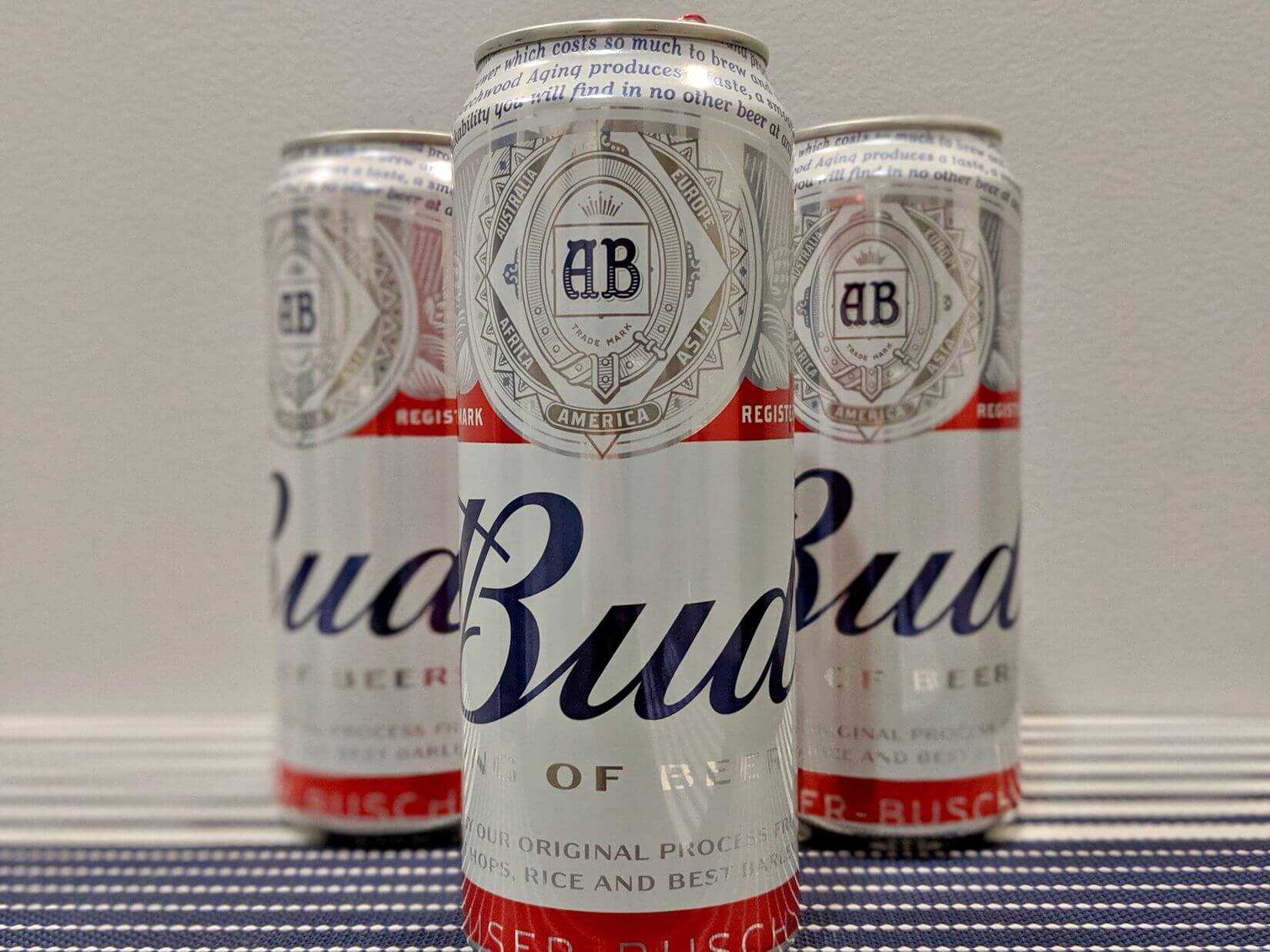 Пиво бад красное. Пиво БАД жб. Пиво Bud жб. Пиво Bud 0.75. БАД 66 жб 0,45.