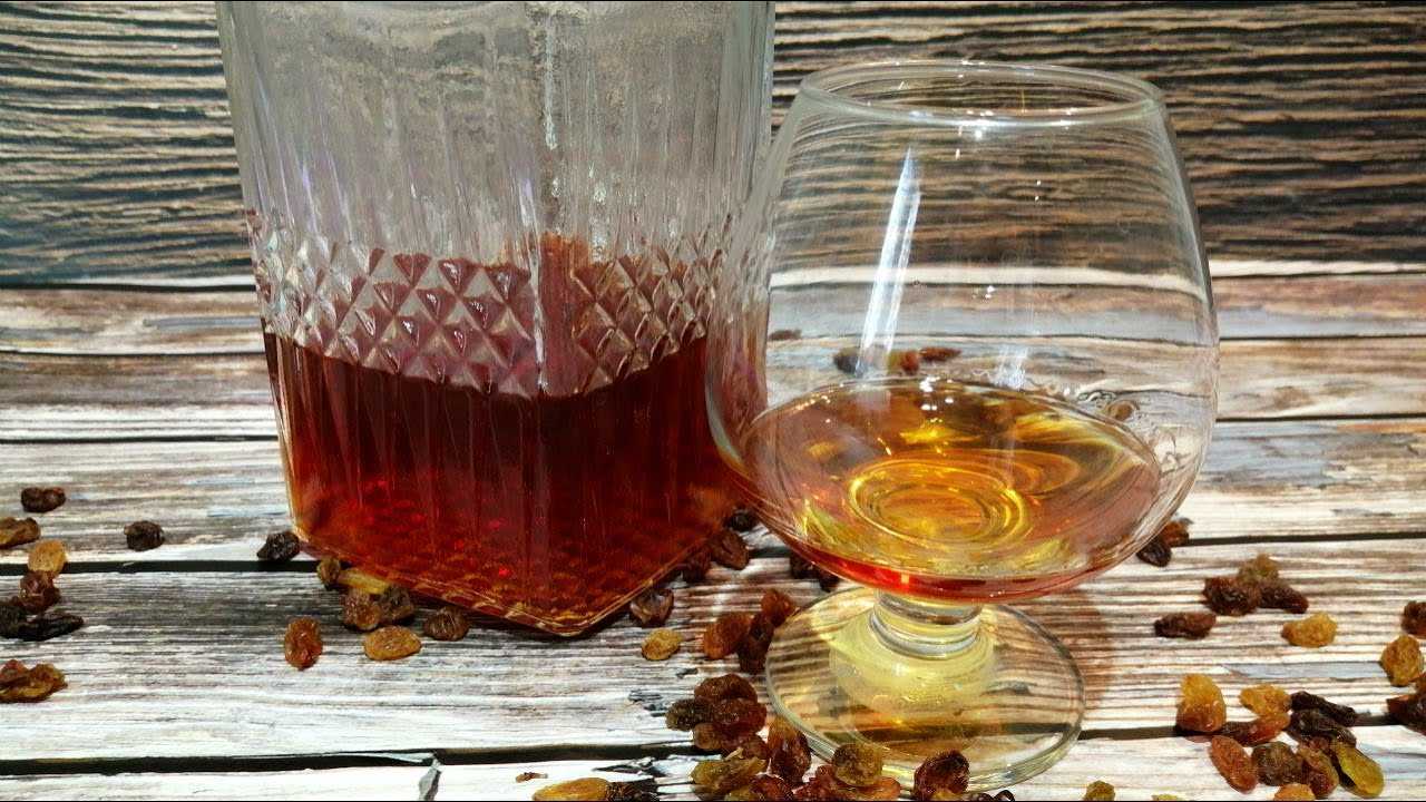 Тархуновка – питьевая настойка тархуна на водке (самогоне, спирте)