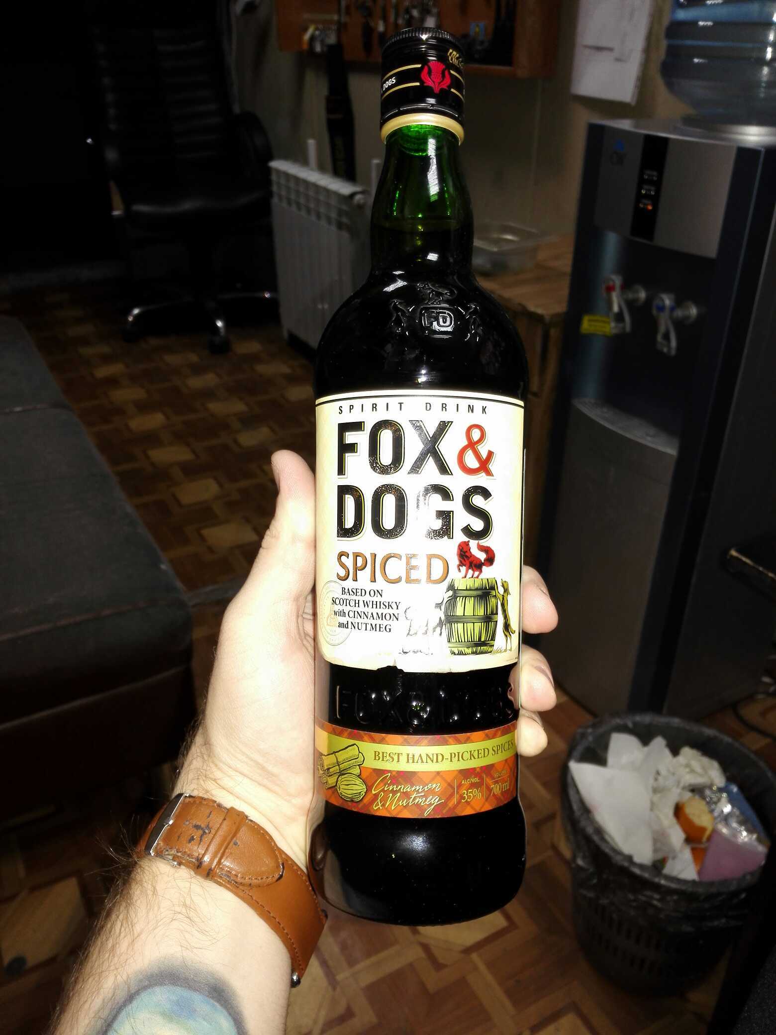 Fox and dogs отзывы. Виски Fox Dogs 0.5. Виски Fox Dogs 0.7. Виски Фокс энд догс 0.5 40. Виски Фокс энд догс купаж 0.7.