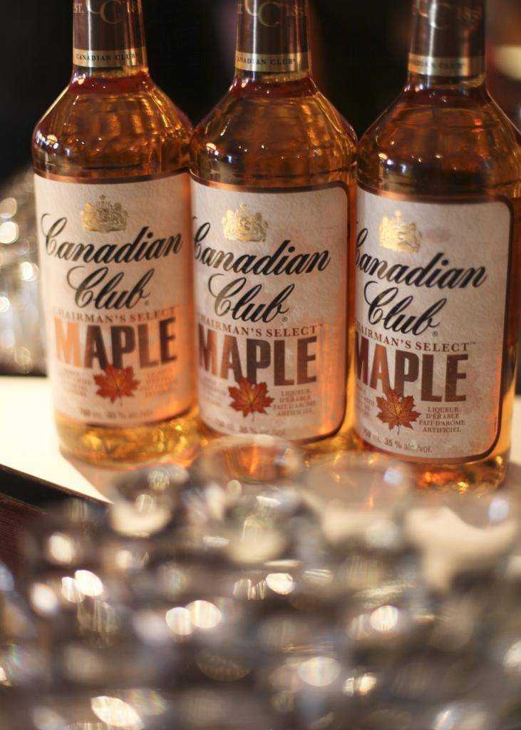 Виски canadian club (канадиан клаб) – описание и виды марки